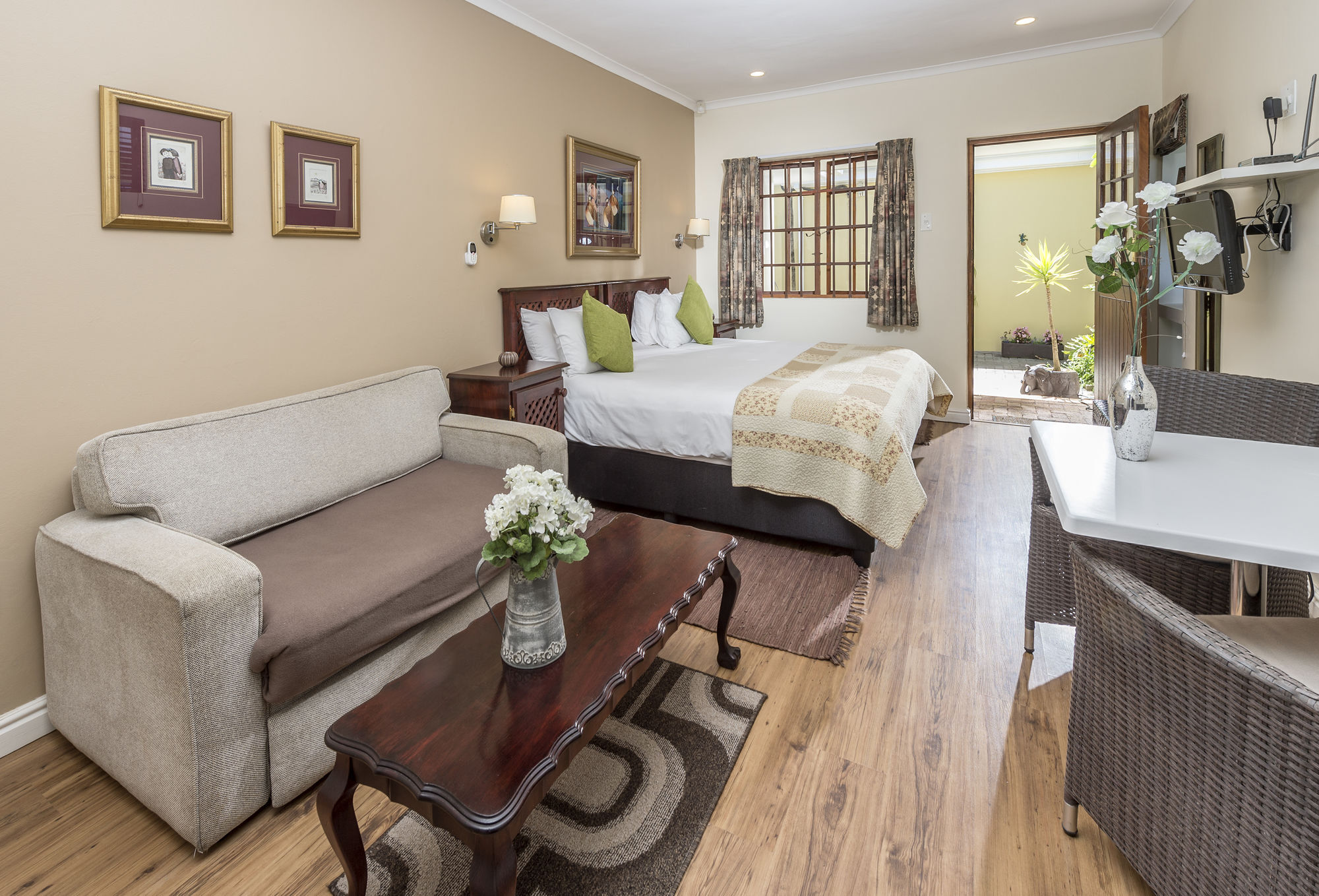 Algoa Guest House Summerstrand Port Elizabeth Dış mekan fotoğraf
