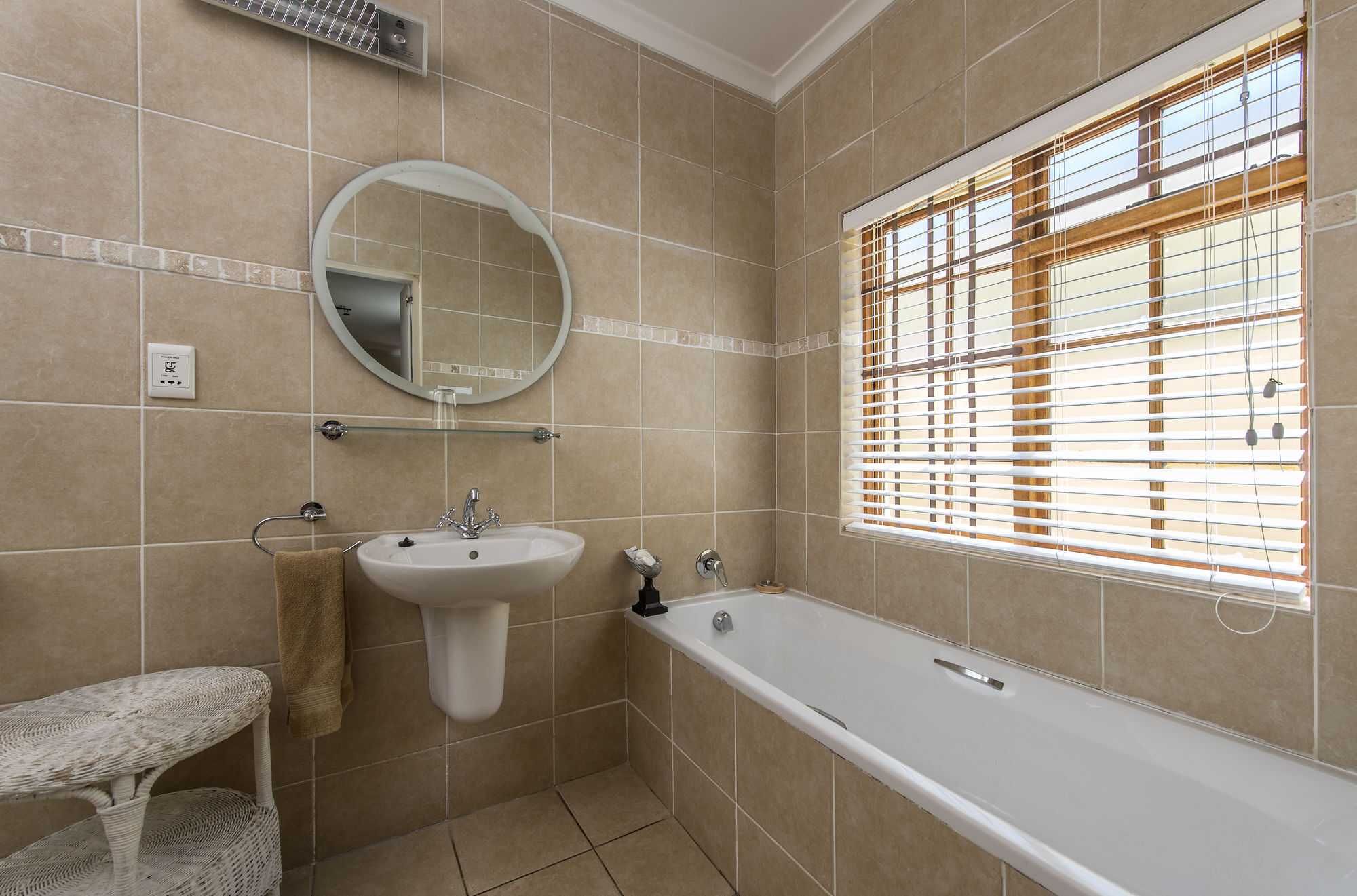 Algoa Guest House Summerstrand Port Elizabeth Dış mekan fotoğraf