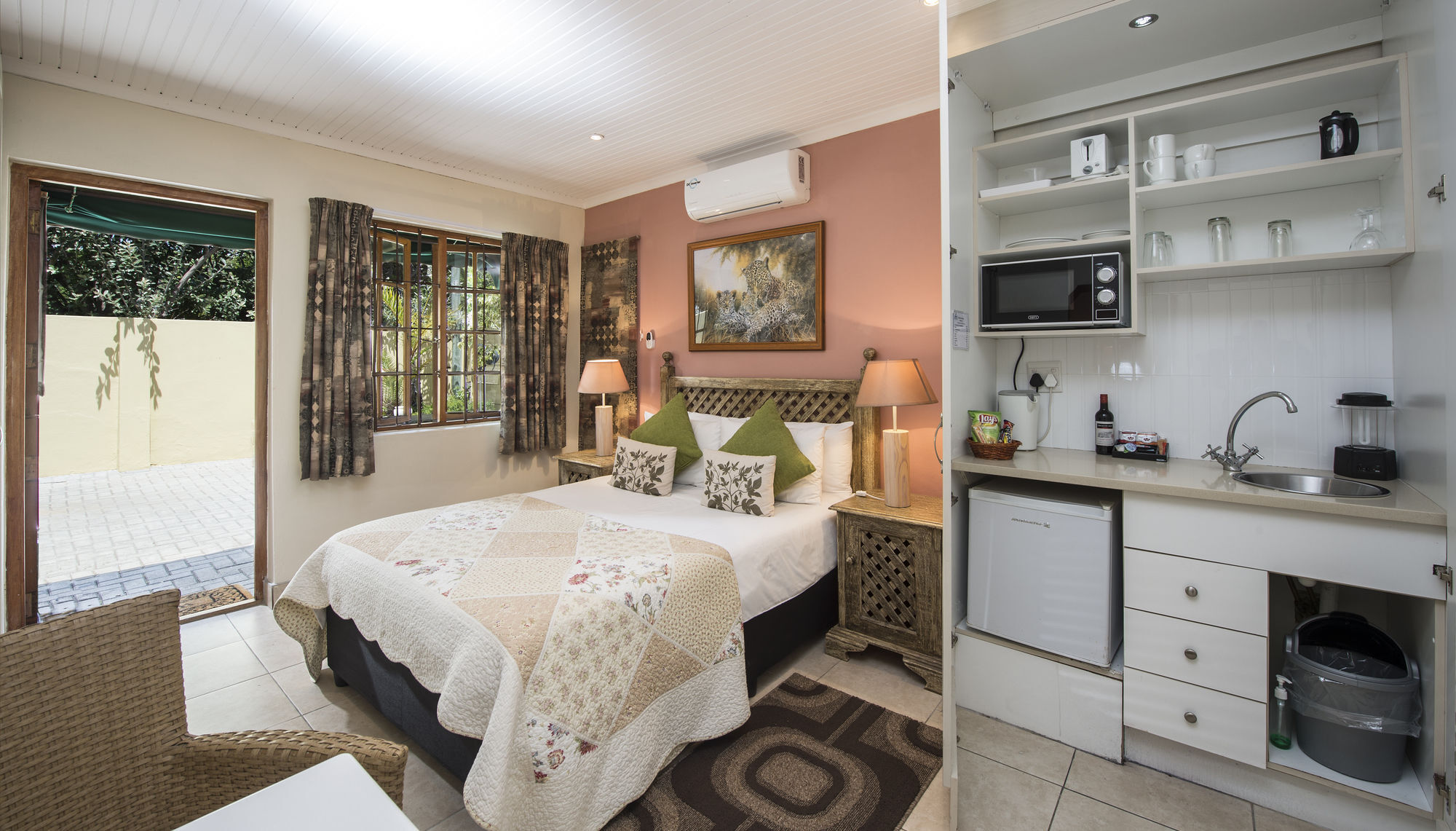 Algoa Guest House Summerstrand Port Elizabeth Dış mekan fotoğraf